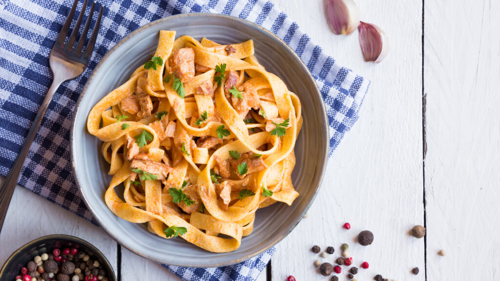 Creamy Salmon & Tomato Tagliatelle