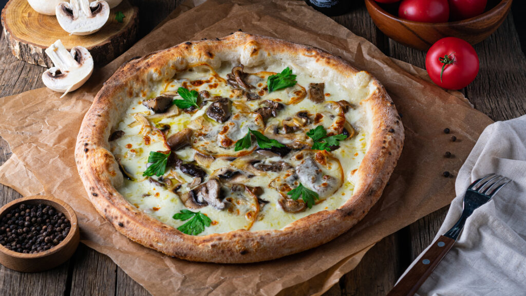 Garlic Mushrooms & Spinach Pizza