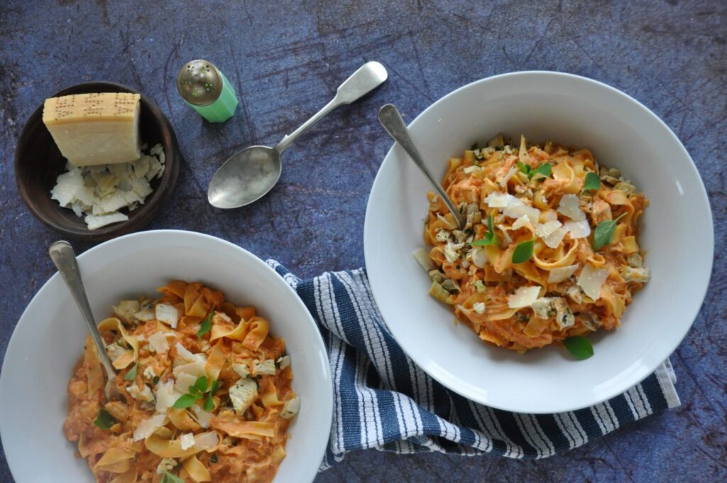 One Pot Chicken & Tomato Tagliatelle