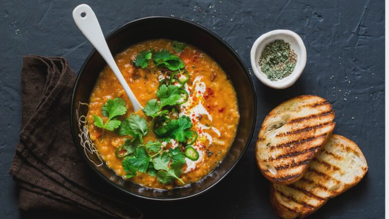 Quick Curried Cocunut and Lentil Soup